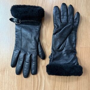 UGG Brand NWOT Never Worn Cashmere/Shearling/Leather Gloves